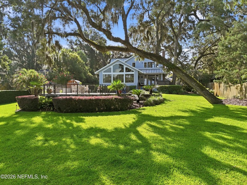 Surrounded by magnificent oaks draped w/ Spanish moss &amp; - photo 37