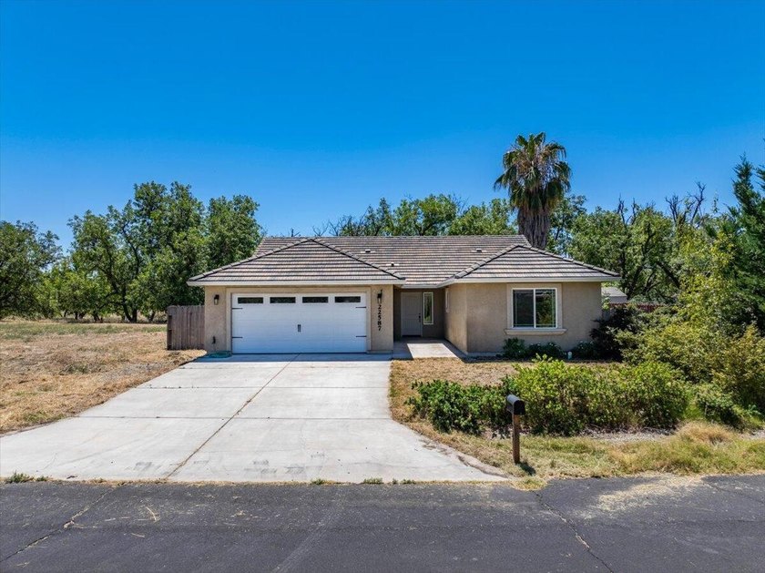 Built in 2021, this beautifully appointed home offers the - photo 47