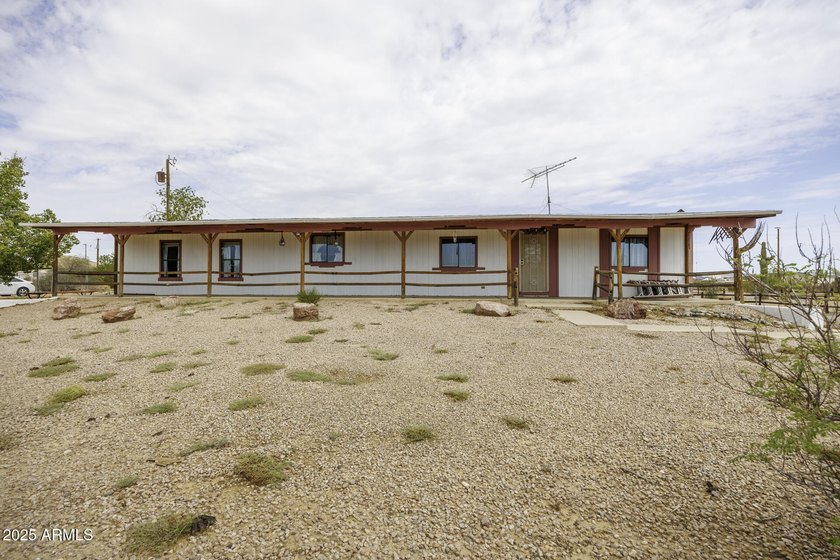 Exciting Opportunity on 2.2 Usable Acres!. Bring your vision - photo 5
