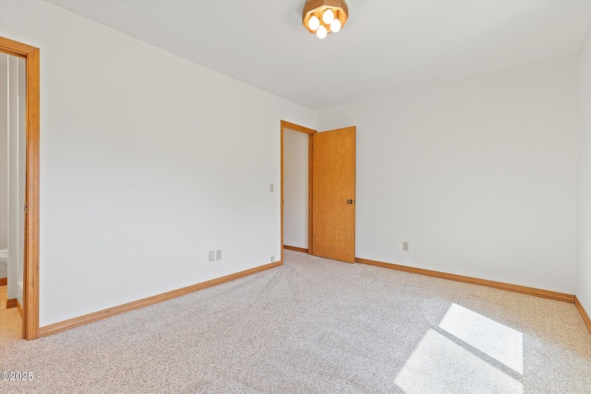 Experience the ultimate OCEANFRONT NW Lincoln City coastal - photo 15