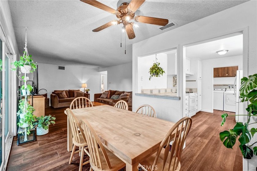 Imagine coming home to a property that offers the perfect blend - photo 7