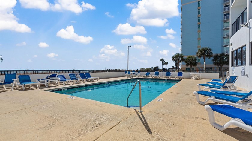 Fully furnished 1 bedroom condo that has been exceptionally well - photo 35