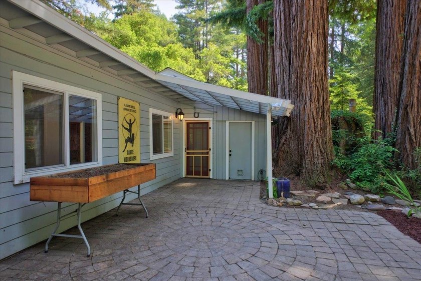 Enjoy a year-round creek from your own private mountain retreat - photo 18