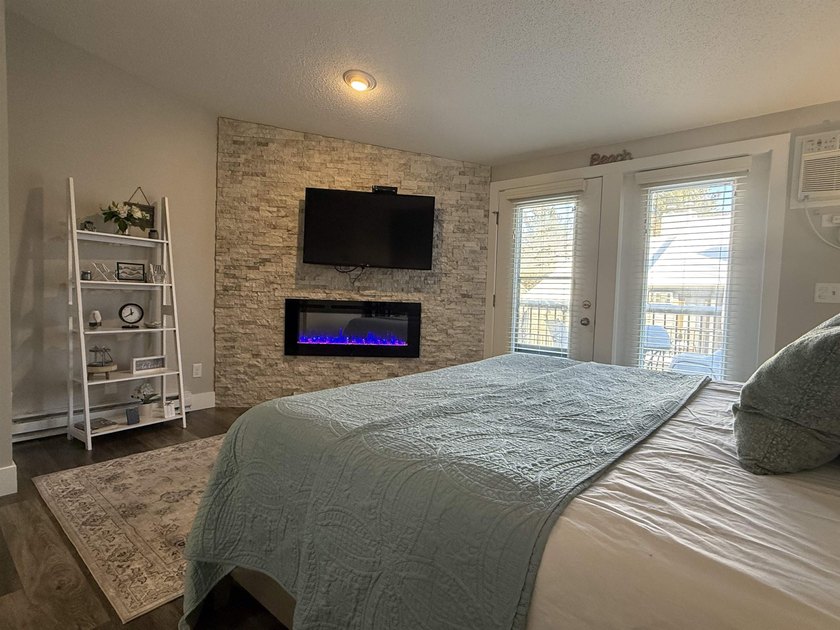 Welcome to this beautifully updated Wisconsin Dells condo - photo 19