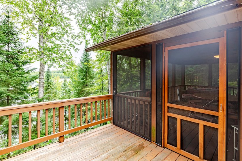 Check out this beautiful lake house on Tiger Cat Flowage soon - photo 21