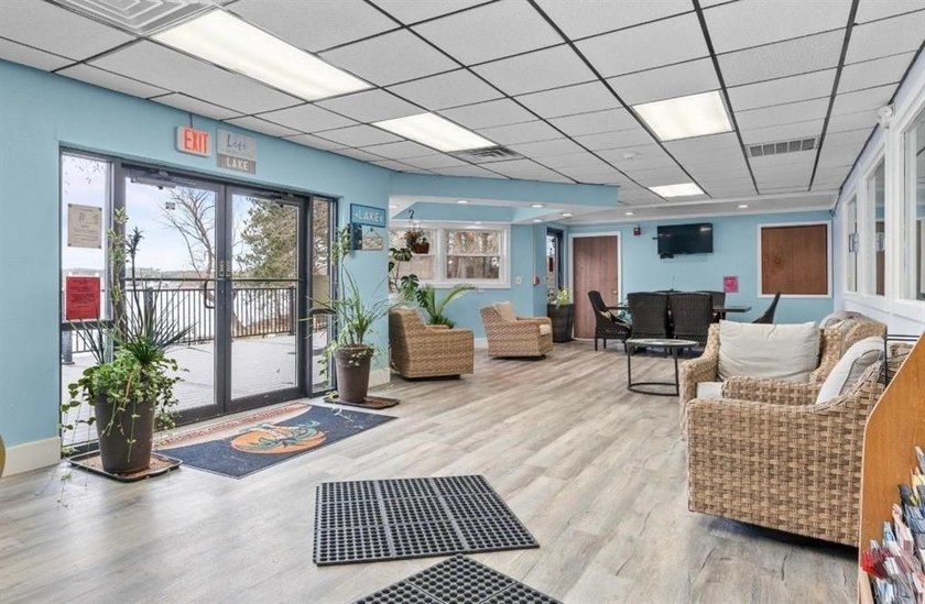Welcome to this beautifully updated Wisconsin Dells condo - photo 24