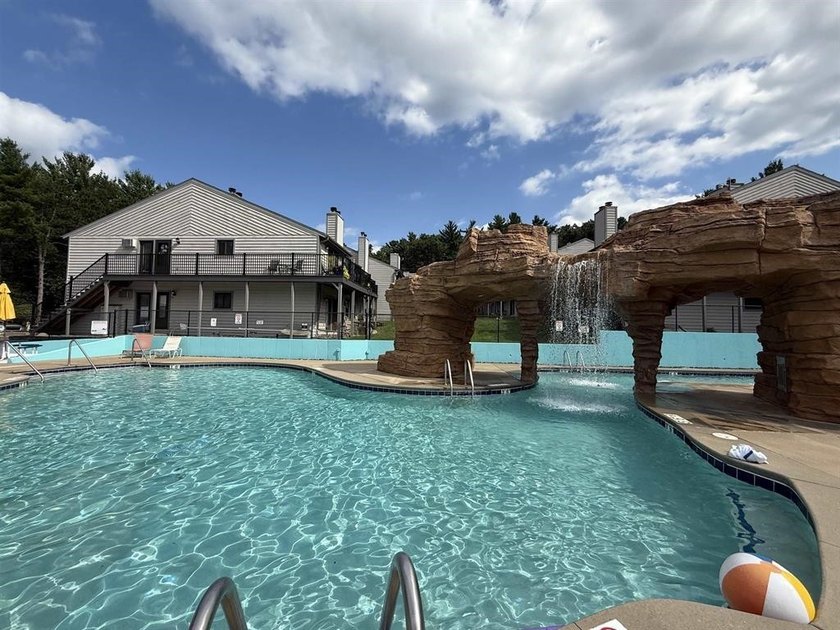 Welcome to this beautifully updated Wisconsin Dells condo - photo 30