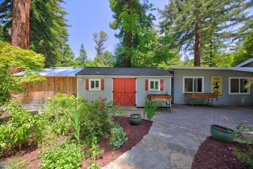 Enjoy a year-round creek from your own private mountain retreat - photo 36