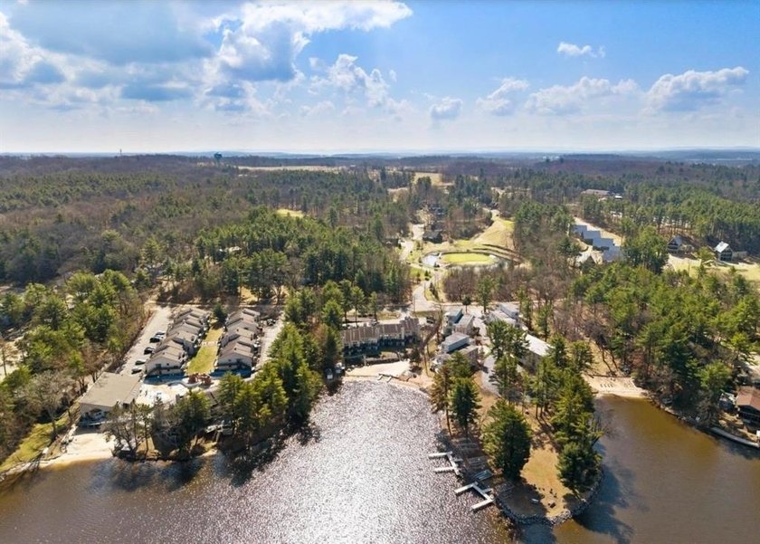 Welcome to this beautifully updated Wisconsin Dells condo - photo 38