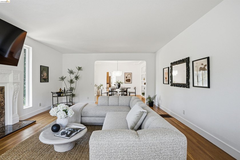 Located on the Piedmont side of Montclair, this 3-bedroom - photo 2