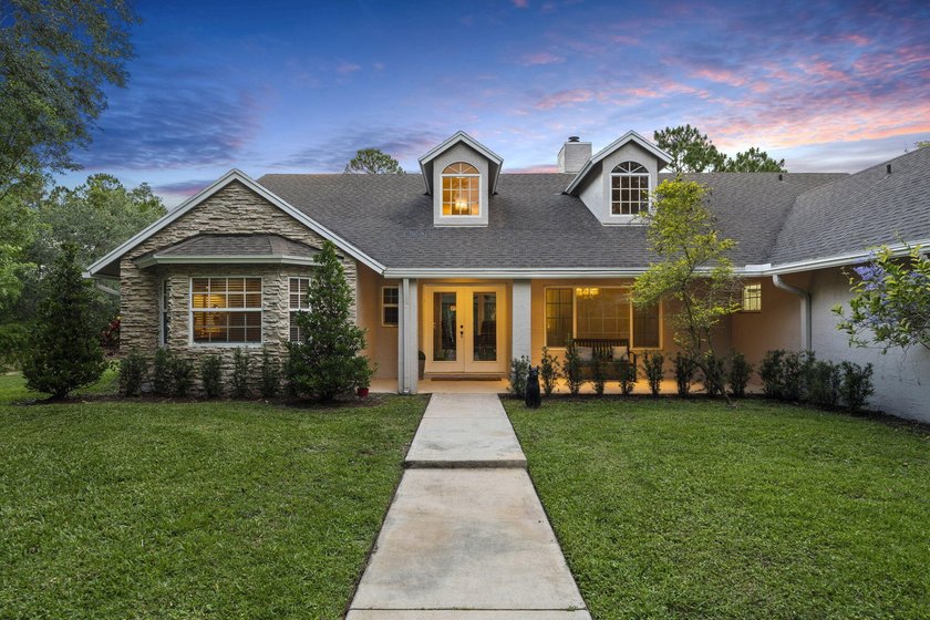Discover an exceptional equestrian estate in Fox Trail on 5 - photo 2