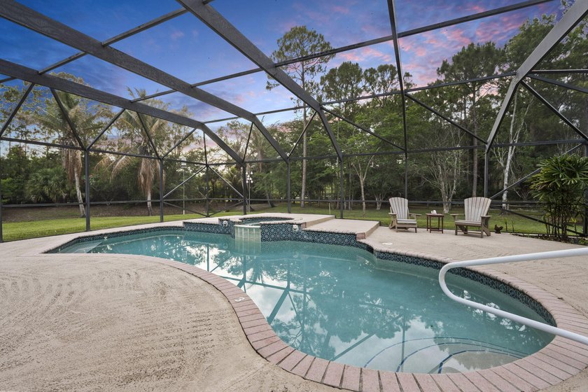 Discover an exceptional equestrian estate in Fox Trail on 5 - photo 8