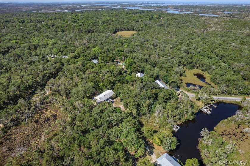 WATEFRONT/Vacant Land. Seller Motivated. Rare opportunity to own - photo 7