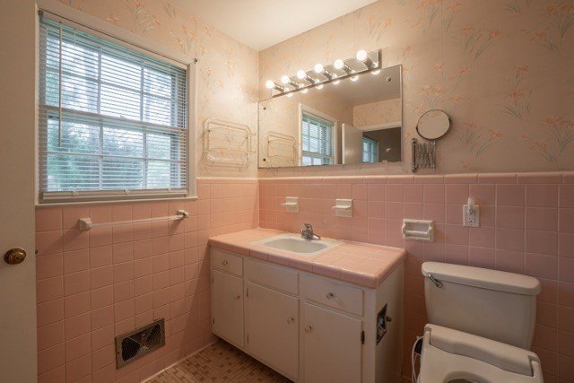 Large 4 bedroom home on a corner lot in Alice dr school - photo 43