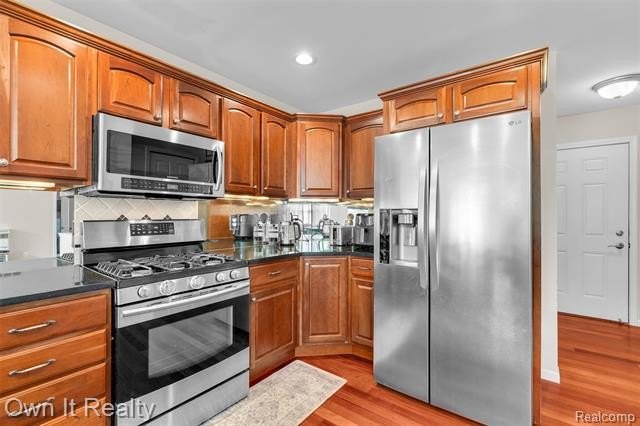 ***Open House Saturday June 13 from 1pm to 3pm*** Rare - photo 7