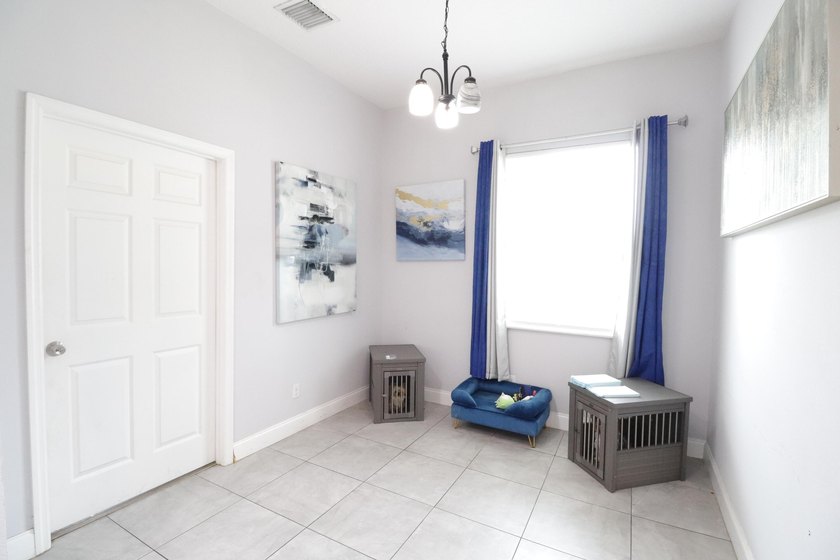 SHORT SALE** Excellent opportunity to own a 2022-built CBS home - photo 10