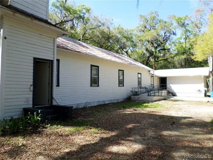 Located in South Dunnellon near the junction of US 41 and - photo 28