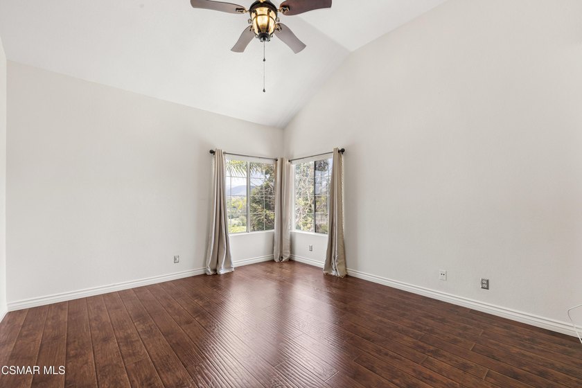 Enjoy resort-style living in this beautifully maintained - photo 19