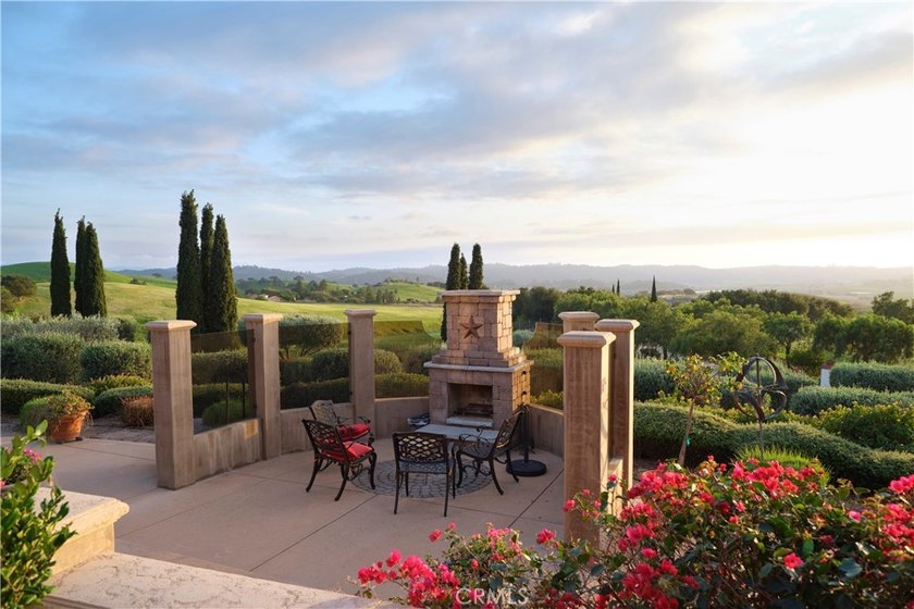 5475 Mira Estrella Ct - photo 3