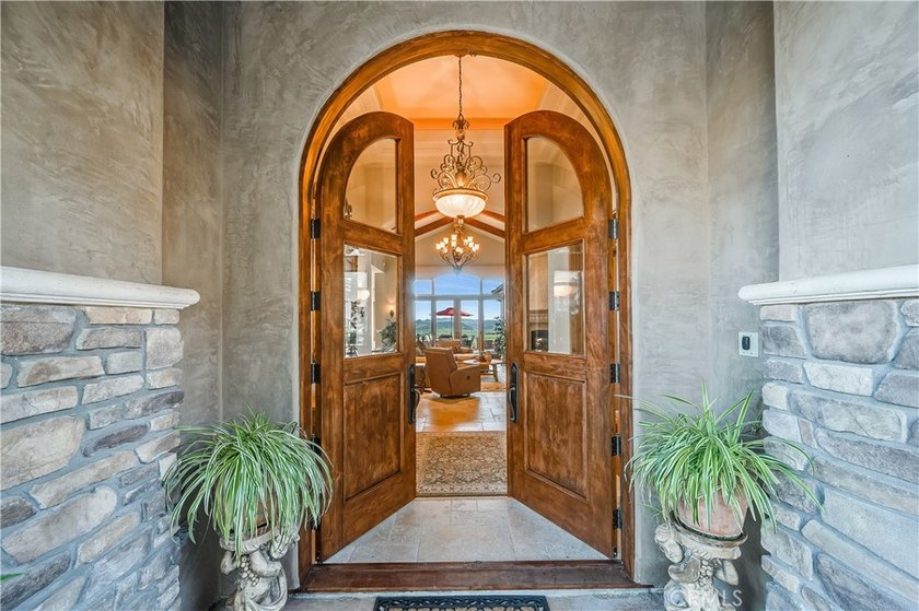 5475 Mira Estrella Ct - photo 6
