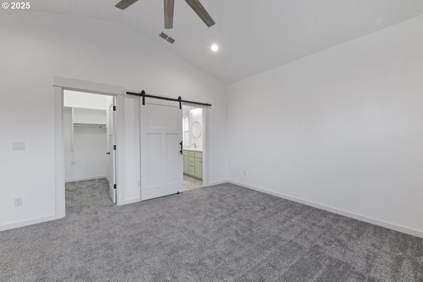 Experience refined coastal living in the brand-new Aspen model - photo 8