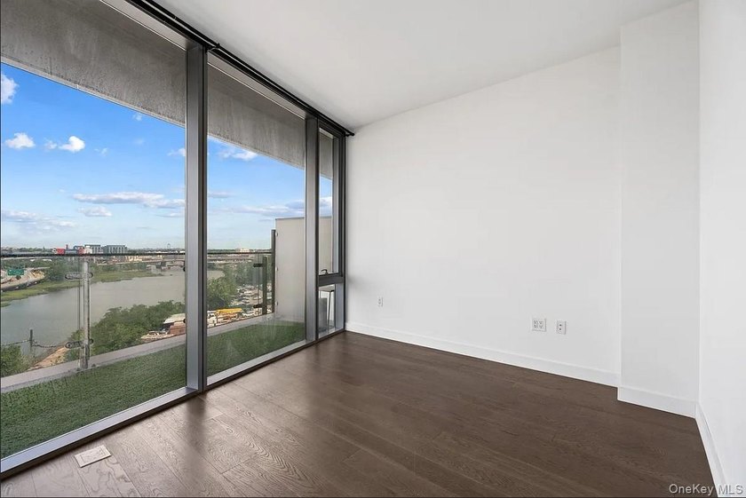 Welcome to Unit 16J at Skyview's Grand One Tower! This rare - photo 13