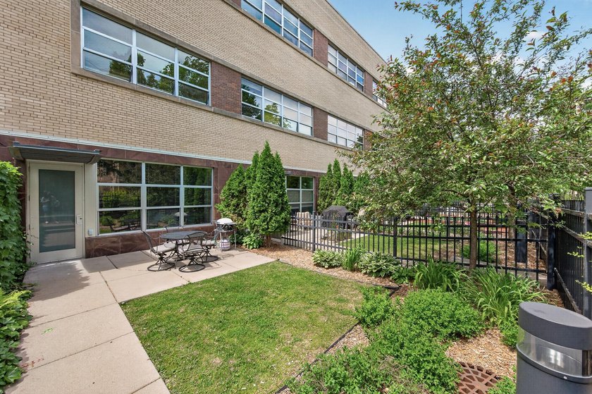 Welcome to charming 111 E Franklin Ave #109 only available due - photo 17