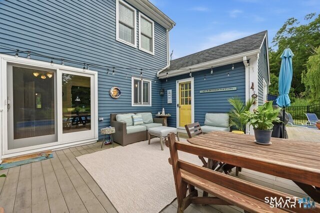 Welcome to Nursery Acres, one of the shoreline's most desirable - photo 17