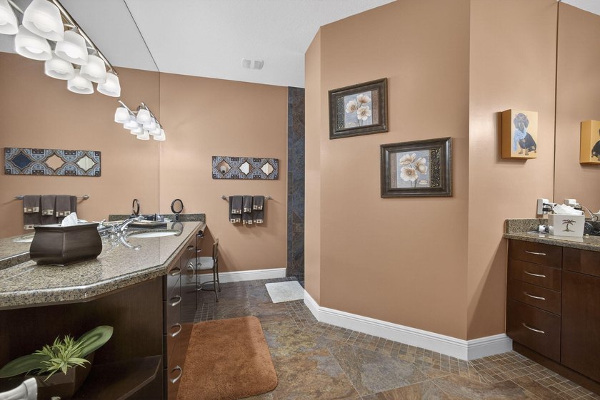 Great home, built in 2006, located in the most sought-after - photo 26