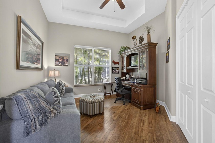 Great home, built in 2006, located in the most sought-after - photo 40