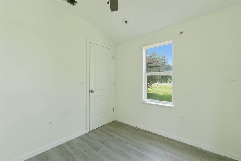 This property offers a fantastic opportunity for homeowners - photo 16