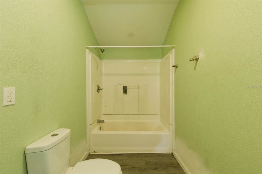 This property offers a fantastic opportunity for homeowners - photo 20