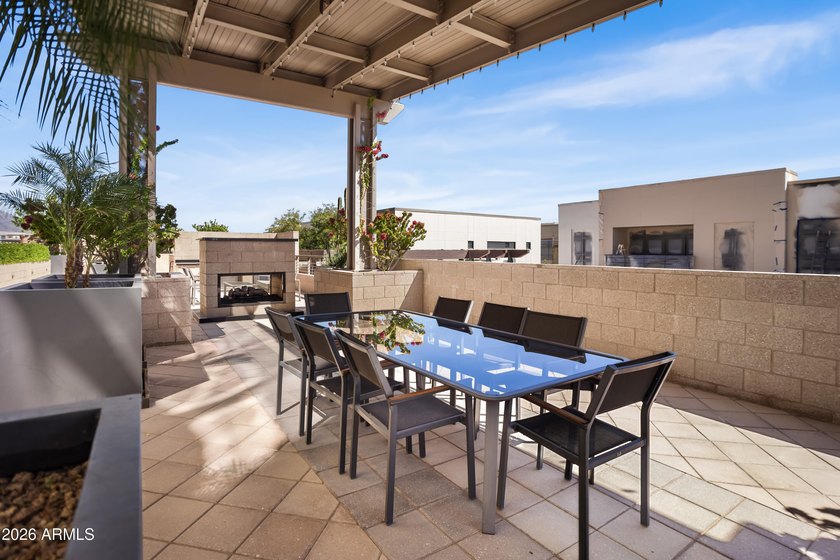 Welcome home to this amazingly beautiful end, ground-floor unit - photo 32