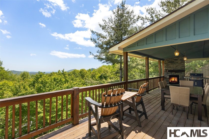 Perched high in Holly Forest, this striking sky-blue mountain - photo 48