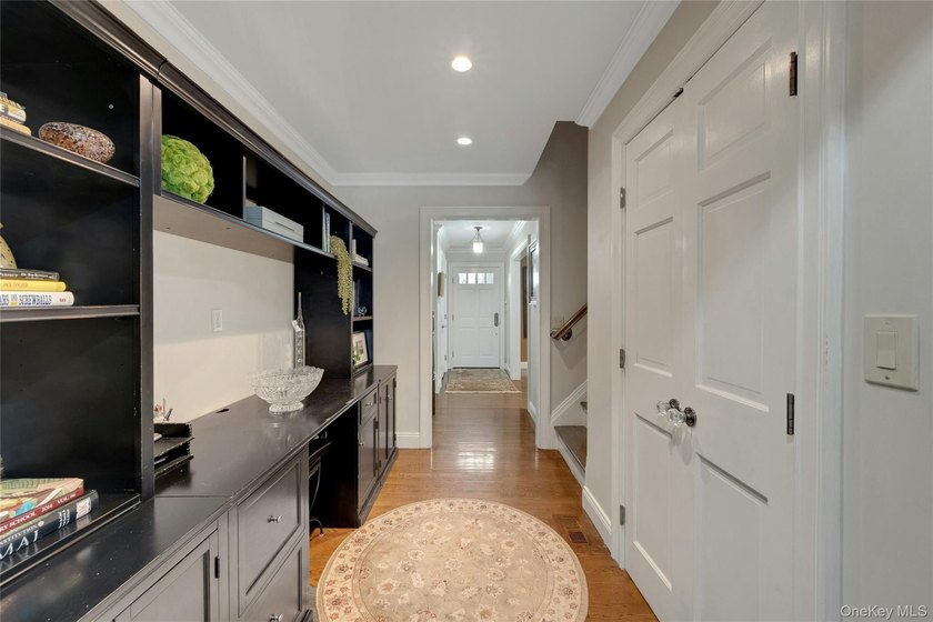 Welcome to this breathtaking and masterfully renovated home - photo 19