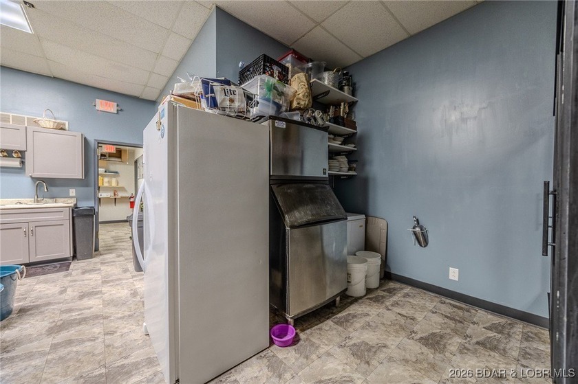 Located in Osage Beach, ZONED I-1, This Wonderful COMMERCIAL - photo 20