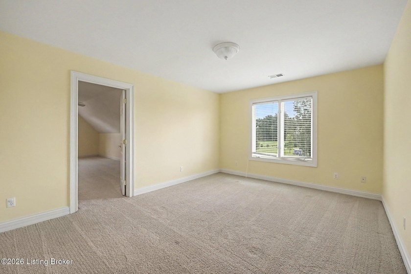 Over 5300 Sq. Ft Deville Custom 2 Story Home*One Owner*5 - photo 26