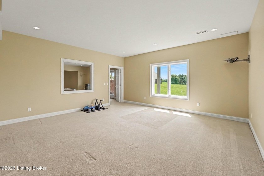 Over 5300 Sq. Ft Deville Custom 2 Story Home*One Owner*5 - photo 27
