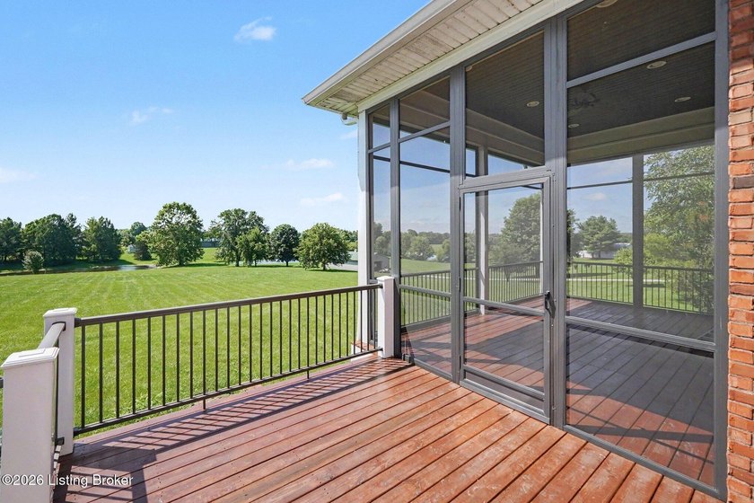 Over 5300 Sq. Ft Deville Custom 2 Story Home*One Owner*5 - photo 37