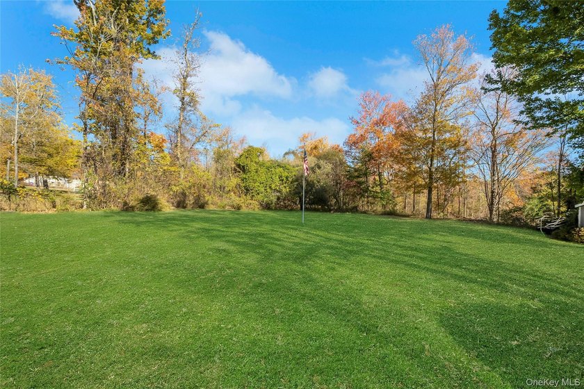 Welcome to this breathtaking and masterfully renovated home - photo 47