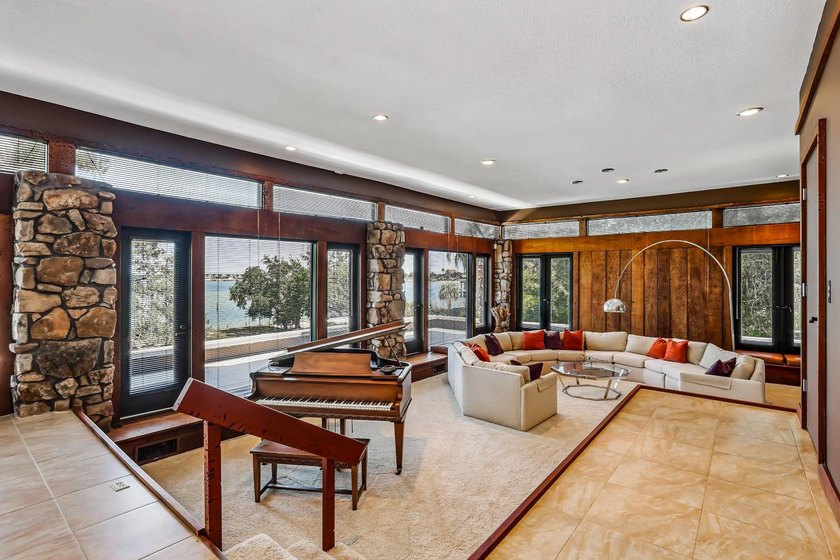 LUXURY PROPERTY AUCTION: 14-28 July. Accepting starting bids - photo 12