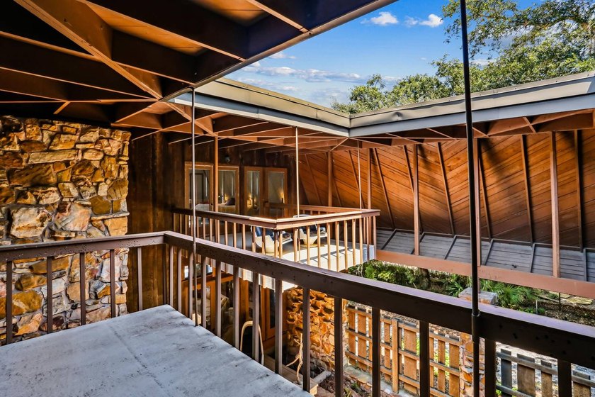 LUXURY PROPERTY AUCTION: 14-28 July. Accepting starting bids - photo 34