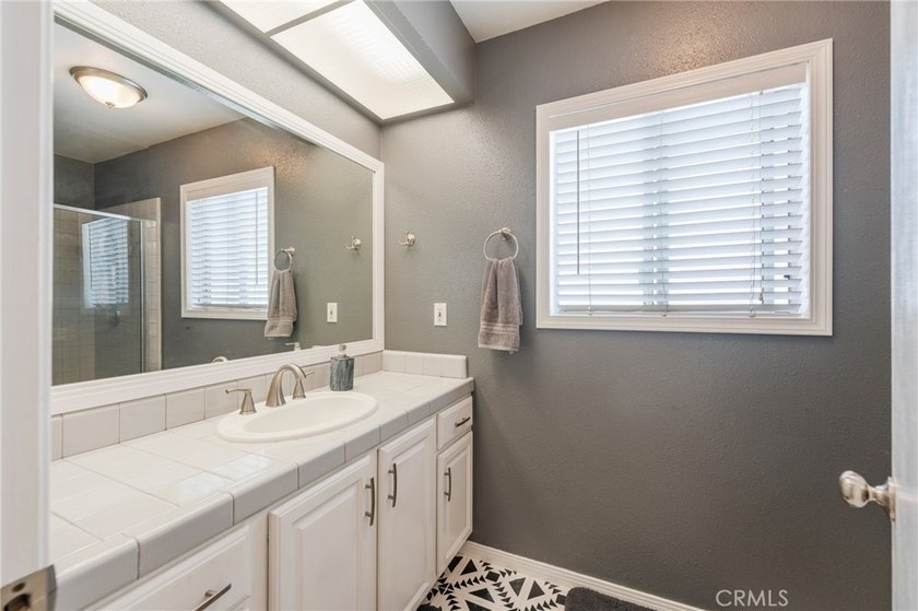 Welcome to this beautifully maintained, turnkey residence in - photo 19