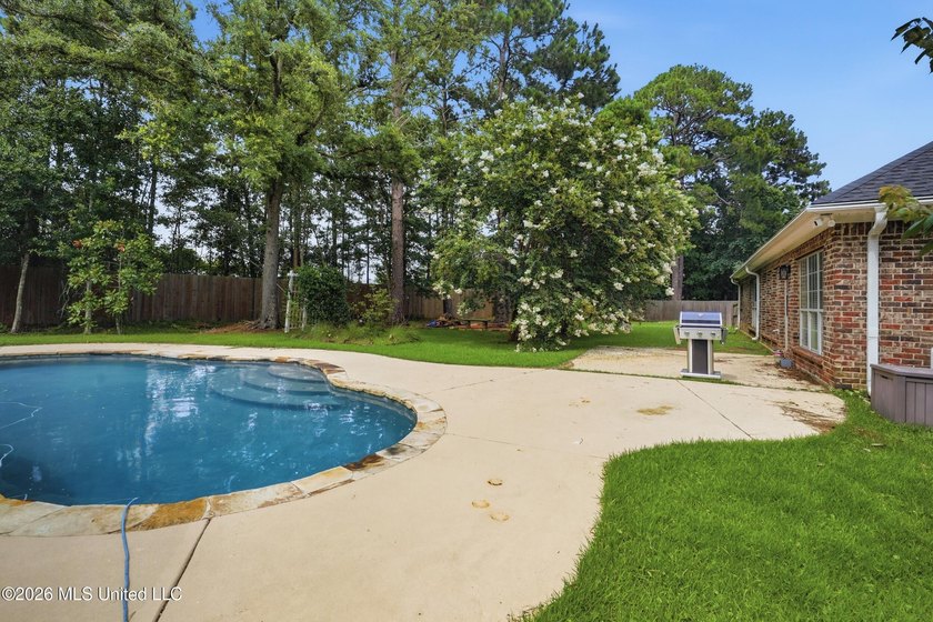 Unbeatable value in the highly sought-after Bienville Place - photo 32