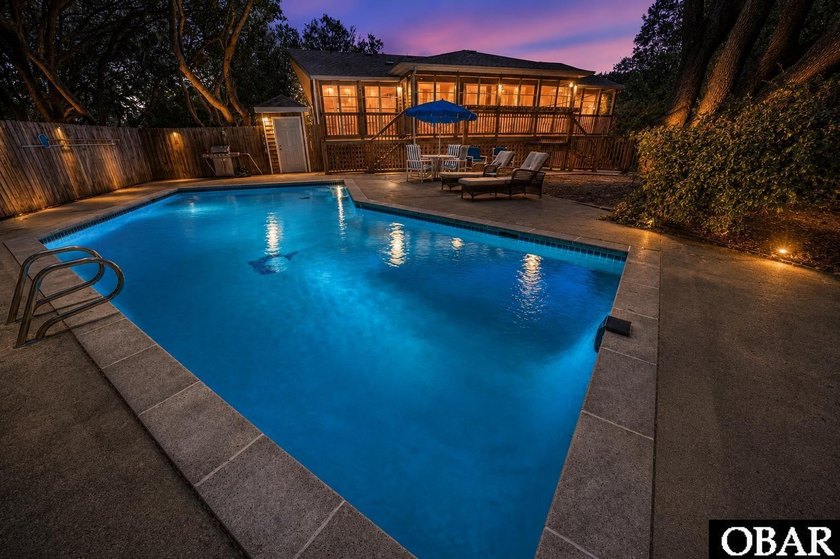 Enjoy the best of coastal living in this beautifully updated - photo 2