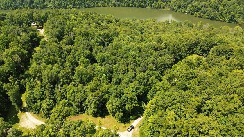 Welcome to Lot Number 20, a hidden gem nestled in the Newpointe - photo 3