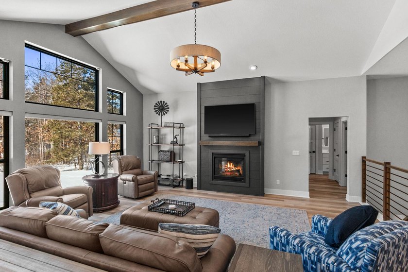 Nearly New Lake Arrowhead Lakes Course Home! Spectacular - photo 14