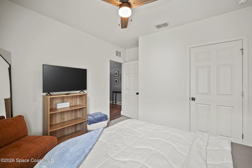 Seller is offering $5,000 towards buyers closing costs and - photo 25