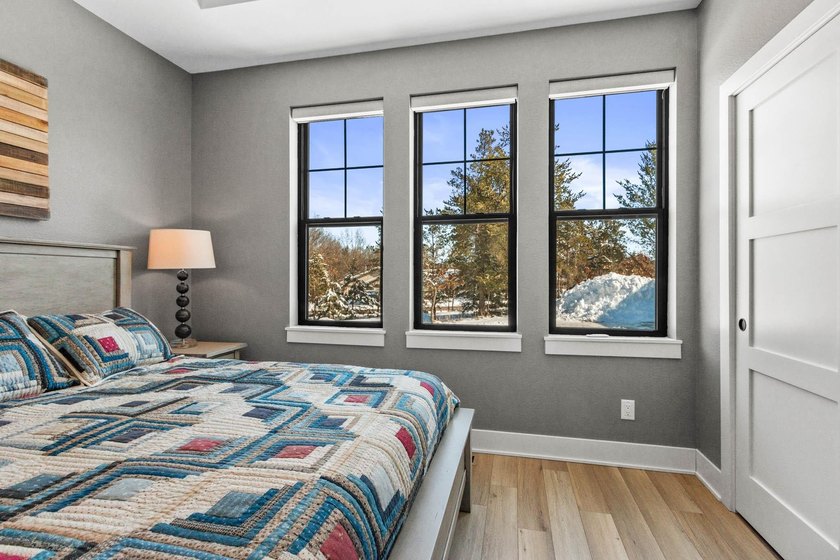 Nearly New Lake Arrowhead Lakes Course Home! Spectacular - photo 38