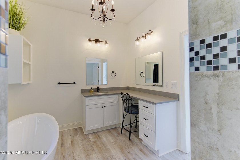 Exceptional newer construction in beautiful Glen Eagle offering - photo 40